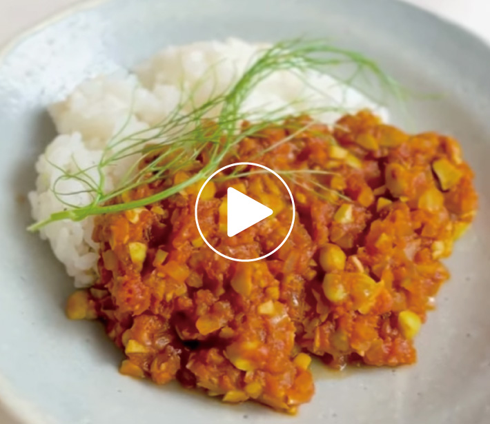 豆のトマトキーマカレー